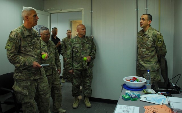 Soldier briefs 35th Infantry Division commander