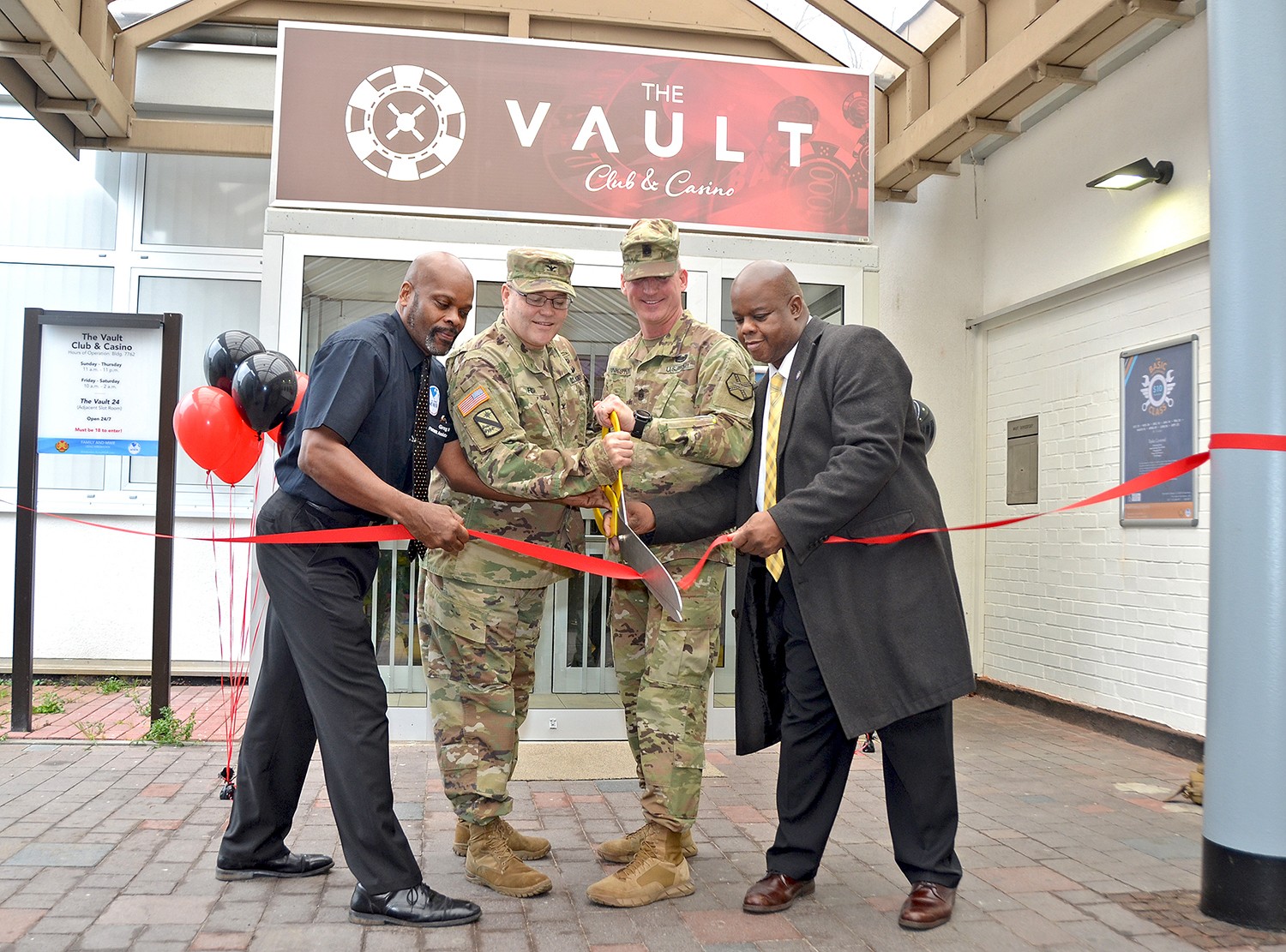 Wiesbaden garrison opens two new MWR facilities | Article | The United