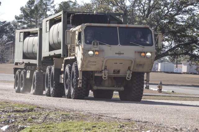 Louisiana National Guard delivers water to senior care center in Tallulah