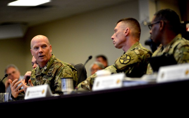 Lt. Gen. Kenneth Dahl leads IMCOM professionals to Installation Innovation Forum