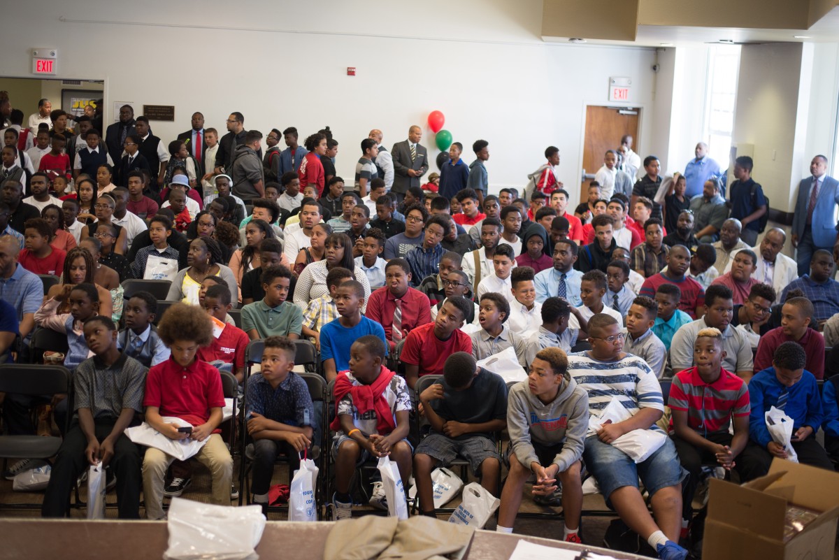 Army researchers inspire young men of color | Article | The United ...