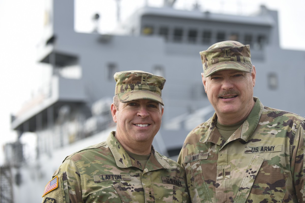 Army service reunites military cousins | Article | The United States Army