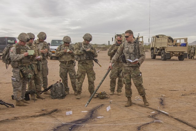 Arizona Army National Guard Infantry and Aviation collaborate for air assault operations