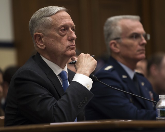 Mattis speaks before Congress on budget