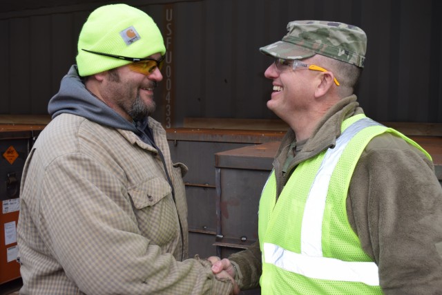 Crane Army Commander Commends the Workforce