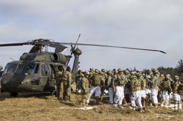 10th Mountain Division brings lethality to the sky in air assault training