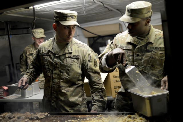 Culinary specialists cook up breakfast during JRTC
