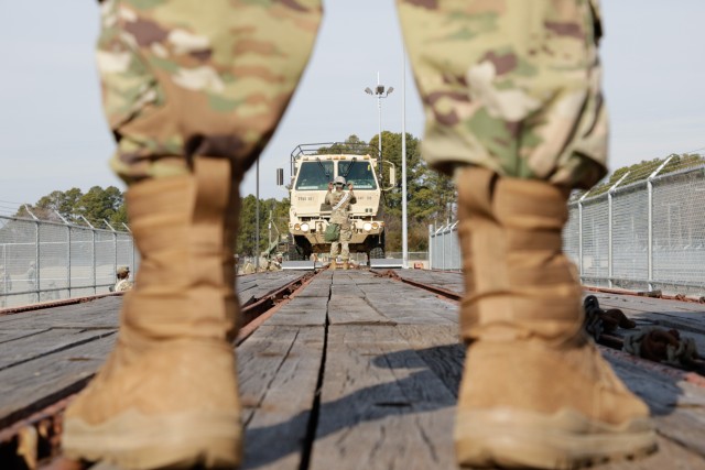 149th Seaport Operations Company, Roll On Roll Off