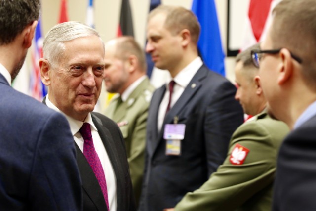 Mattis praises strong collaboration in coalition to defeat ISIS