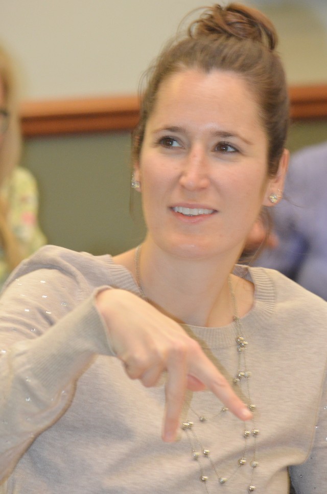 American Sign Language and Deaf Culture at 'Lunch & Learn'