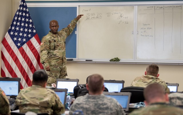 High Tech trainer named Tobyhanna Soldier of Quarter