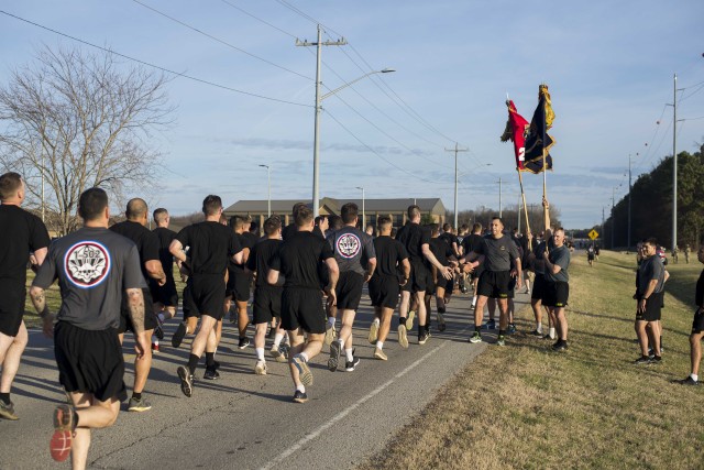 Strike Brigade receives Operation Inherent Resolve streamer following Iraq deployment
