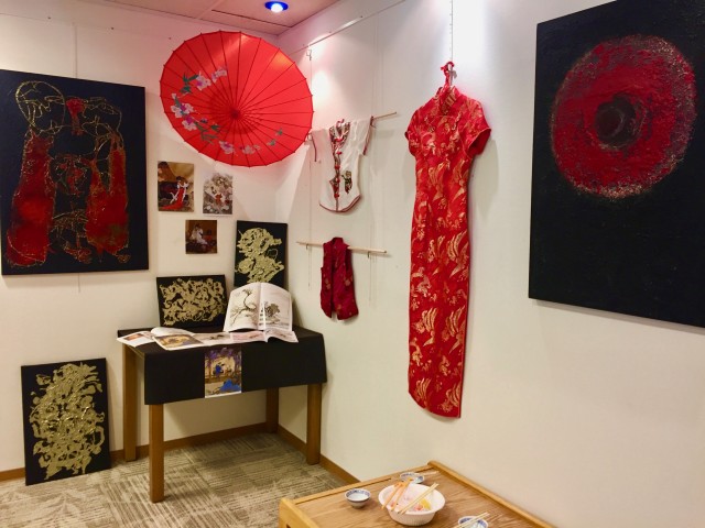 Chinese decorations at the SHAPE International Library