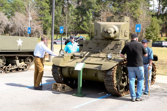 Static display
