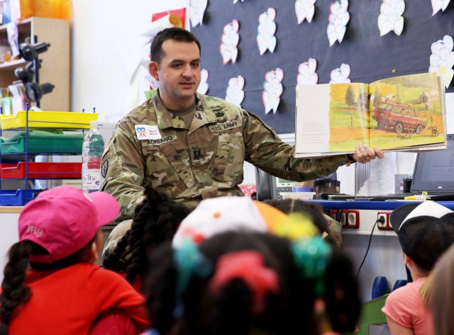 Soldiers participate in Read Across America Day in Germany  