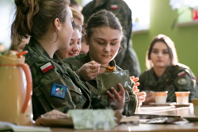 U.S. Army Europe: 2nd ABCT, 1st ID Soldiers visit Cadets at Rzepin School