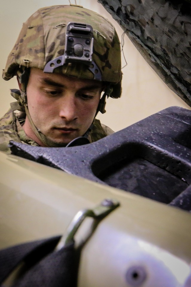 Soldiers Conduct Javelin Training in Poland