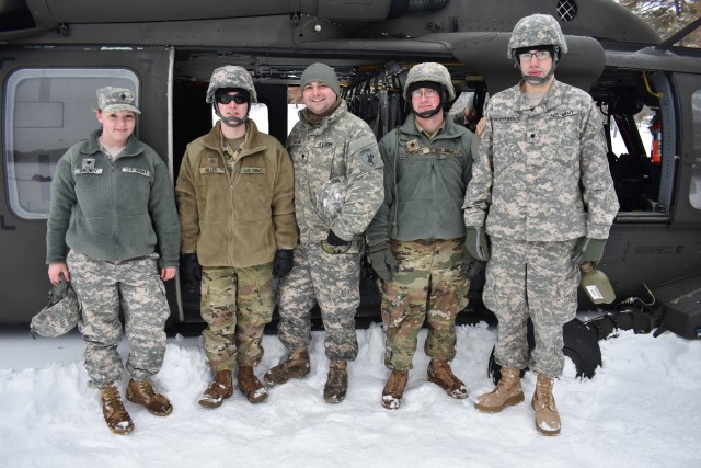 New York National Guard aviators train with Army Reservists