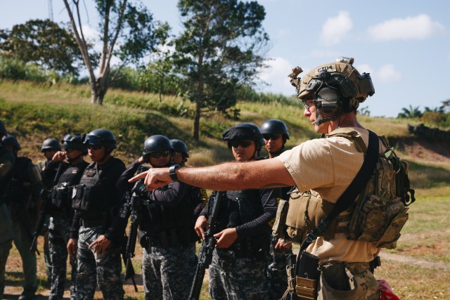 US Special Forces bring elite training to South America