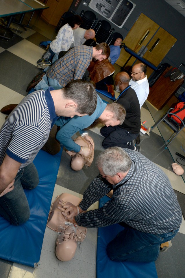 Huntsville Center first aid attendants train, certify