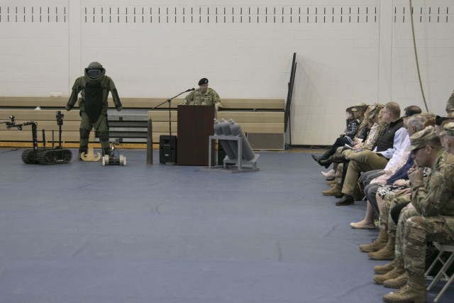 52nd EOD farewells old and welcomes new commander