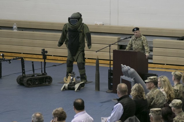 52nd EOD farewells old and welcomes new commander