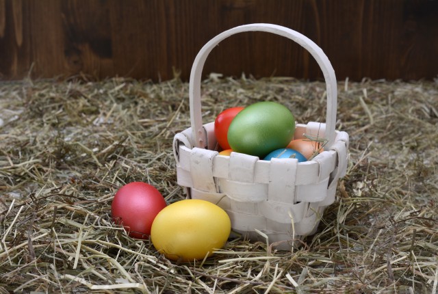 Easter egg basket 