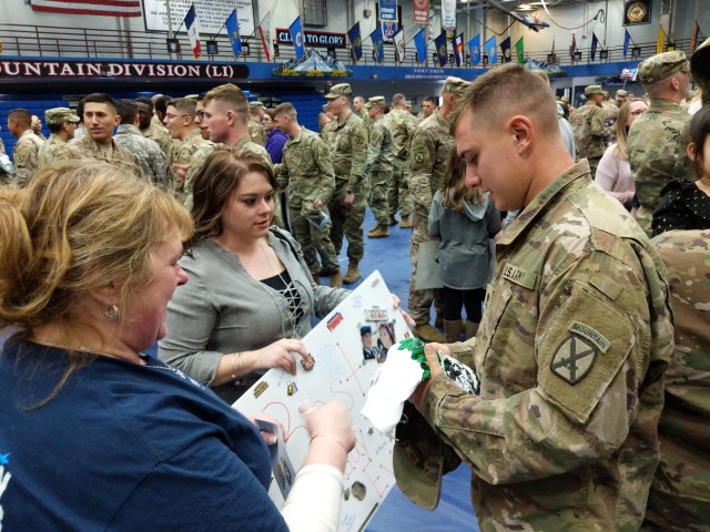 Soldiers from 1-32 Infantry return to Fort Drum after Horn of Africa deployment
