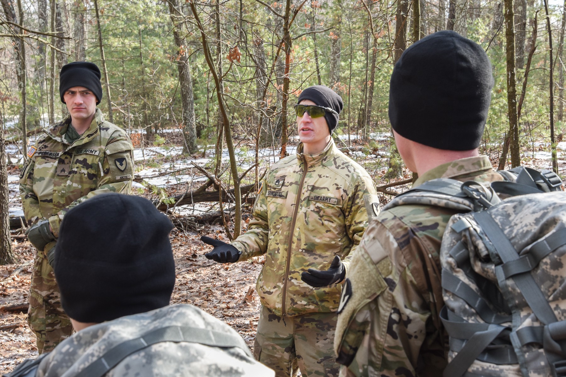 Natick's Human Research Volunteer Soldiers Maintain Land Navigation 