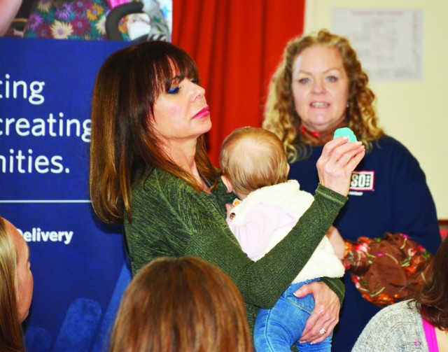 USO baby shower in Vicenza