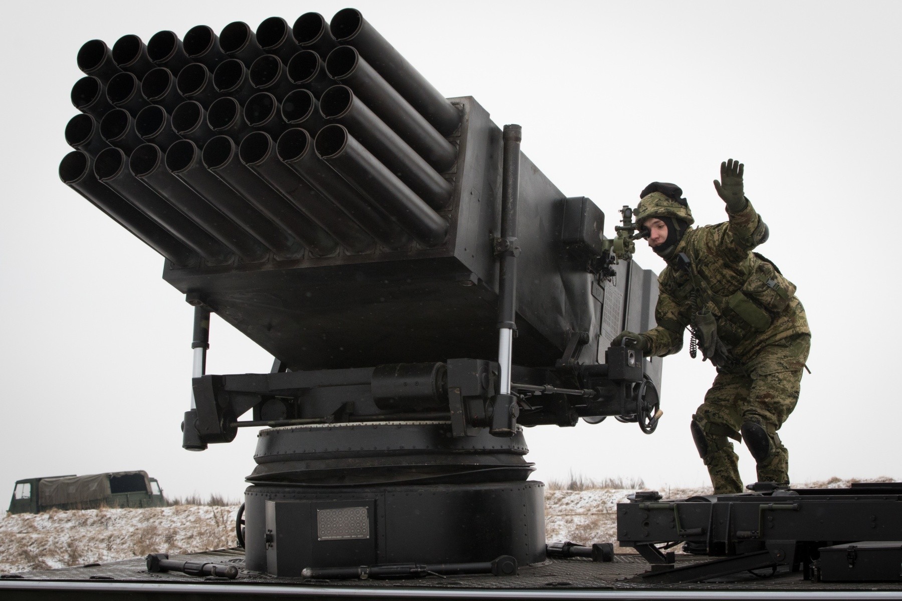 Croatian artillery add fire power to multinational live fire exercise ...