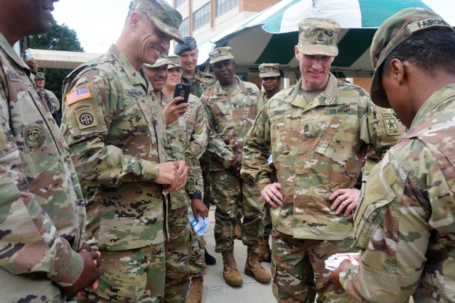 Sgt. Maj. of the Army visits Fort Gordon