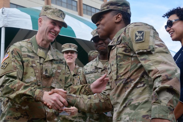 Sgt. Maj. of the Army visits Fort Gordon