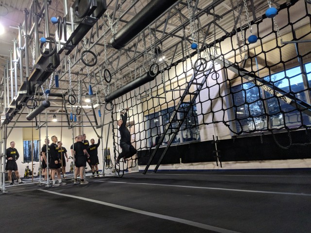 Fort Drum Soldiers get a grip on new functional fitness rig