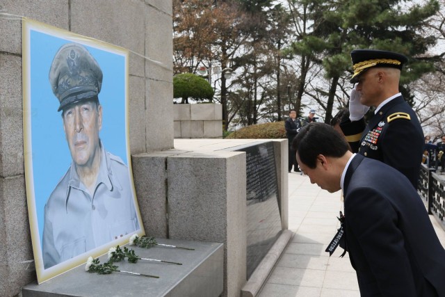 BG Andrew J. Juknelis attends at the 54th Memorial Ceremony for Gen. Douglas MacArthur