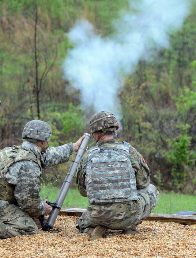 Soldiers live-fire 60mm mortar at inaugural Best Mortar Competition