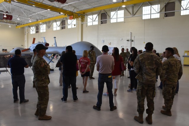 Educators Tour provides glimpse into Fort Huachuca operations