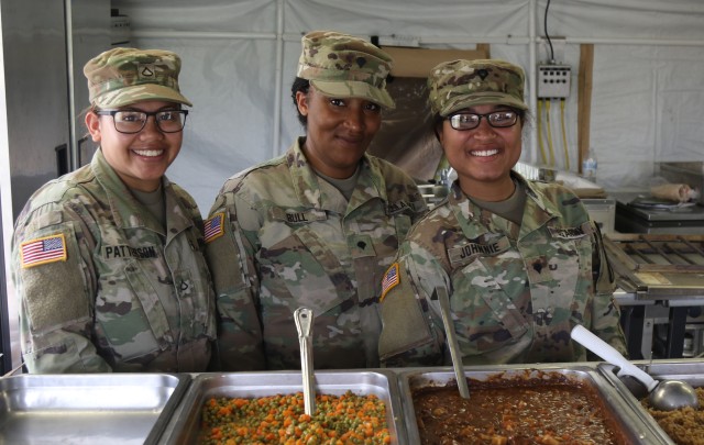 Wagonmasters hone skills in field food service competition