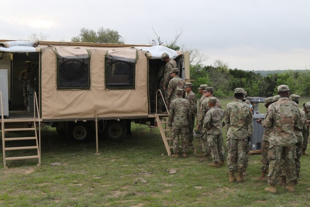 Wagonmasters hone skills in field food service competition