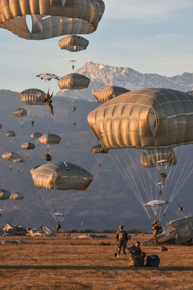 HOME STATION TO DROP ZONE