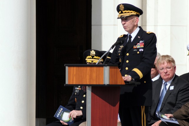 Vietnam helicopter pilots, crewmembers memorialized in Arlington National Cemetery