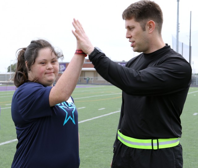 Army Reserve Soldiers support Special Olympics Texas