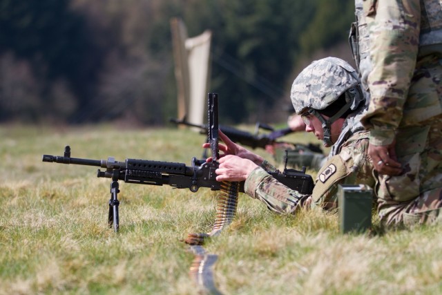 Army Reserve brigade maximizes battle assembly training, weapons qualification