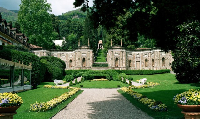 Carrarese Castle's Gardens