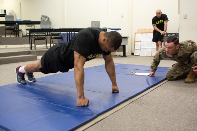 Army Reserve Best Warriors Forged by Physical, Mental Competition