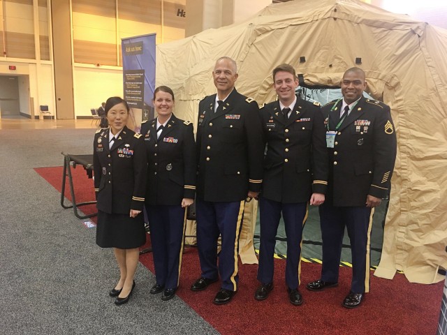 Army Reserve surgeon helps healthcare recruiters tackle physician shortages