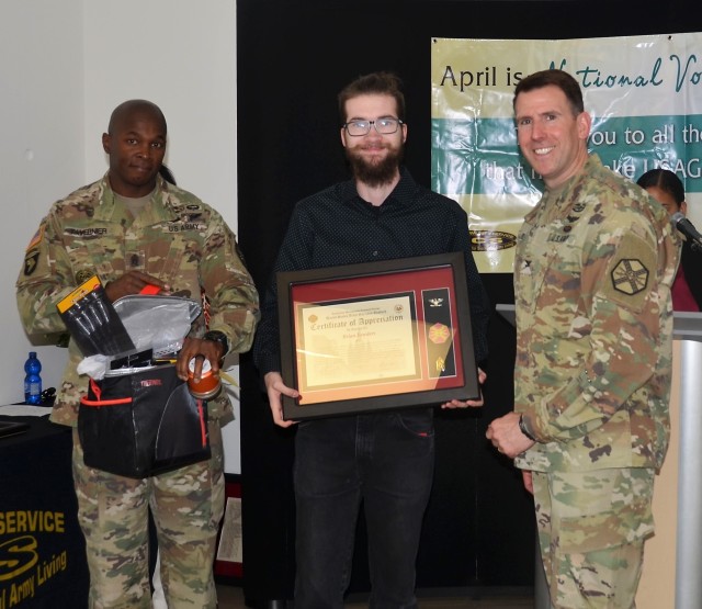 Awardee for 1,400 hours