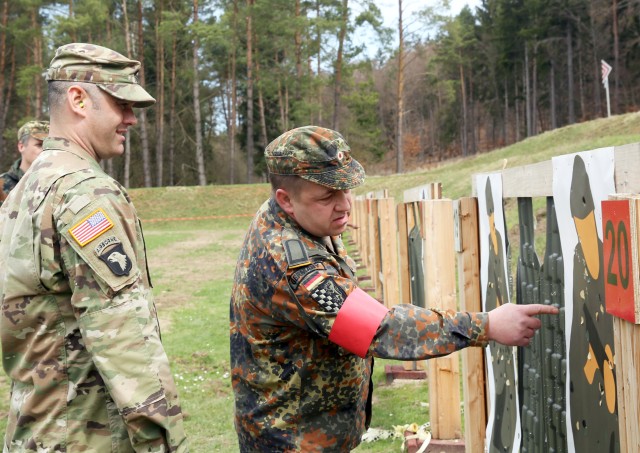 US Soldiers earn German Army Proficiency Badge  