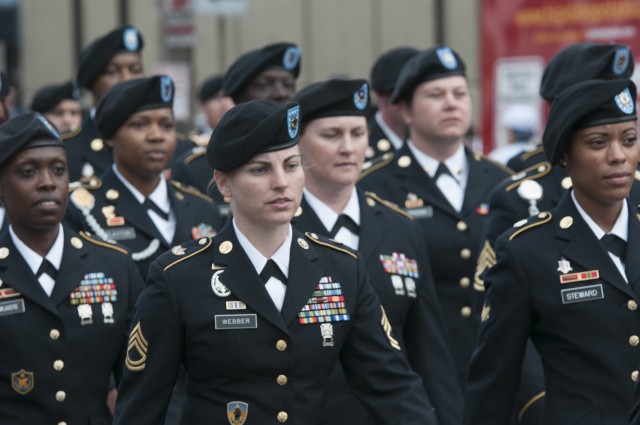 Fort Knox Soldiers commemorate centennial in Pegasus Parade | Article ...