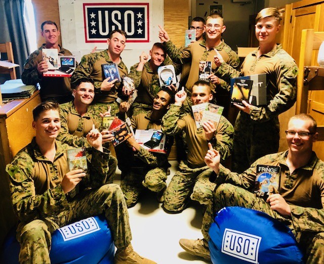 USO supports troops at Camp MK